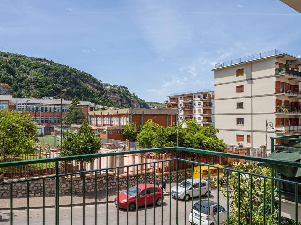Balcony/Terrace, City view, Garden view, Street view