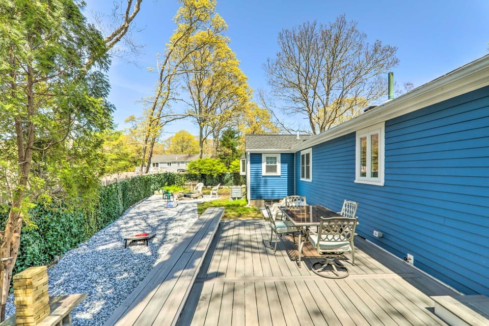 Bike to Beach: Centerville Home w/ Deck! House in Centerville
