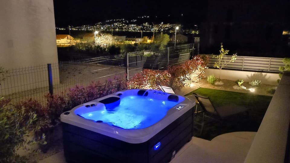 Night, Hot Tub, Hot Tub, Open Air Bath