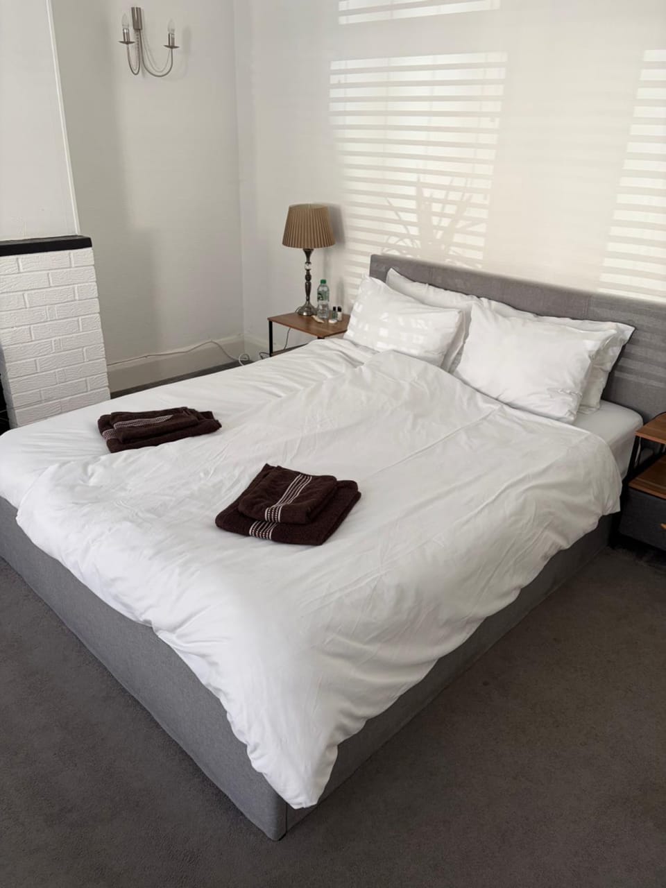 2 Bedroom Apartment Ground Floor Eastbourne Town Centre Apartment in Eastbourne