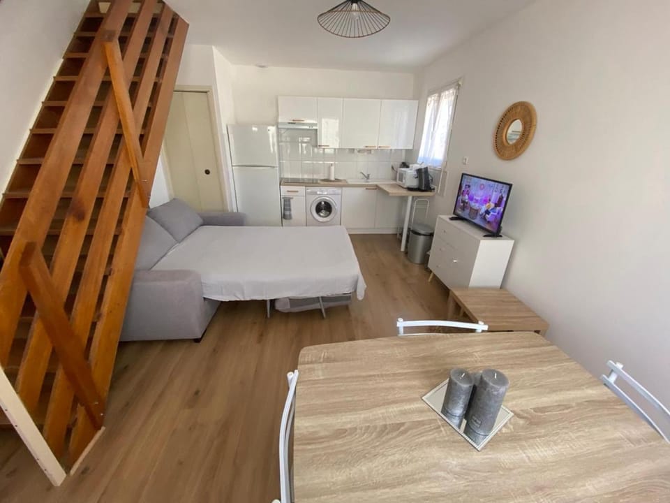 La maison de Jade Le Mabrouka donne une place pour la réserve africaine valable jusqua fin septembre House in Port-la-Nouvelle