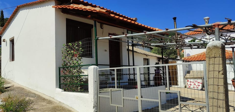 Property building, Balcony/Terrace