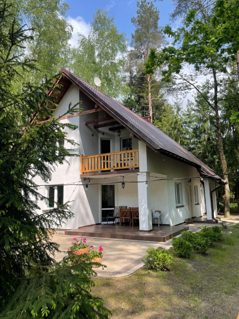 Leśnisko Villa in Poland