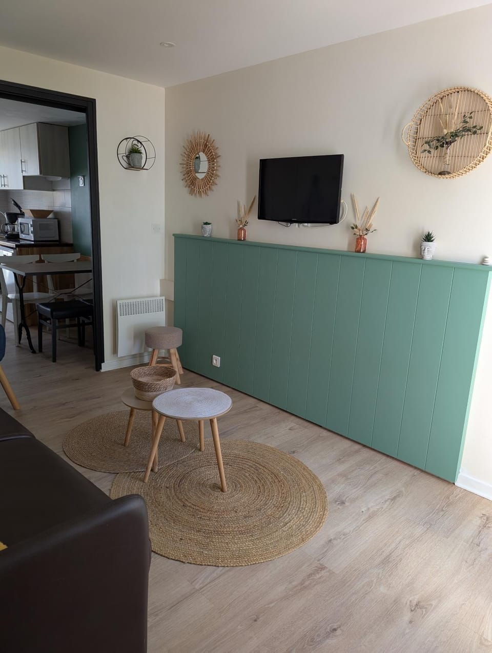 Charmant logement Guidel Plage, vue mer, piscine chauffée, avec une chambre Apartment in Ploemeur