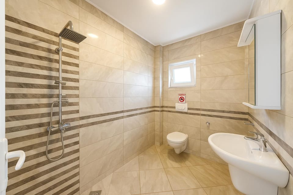 Shower, Toilet, Staff, bidet