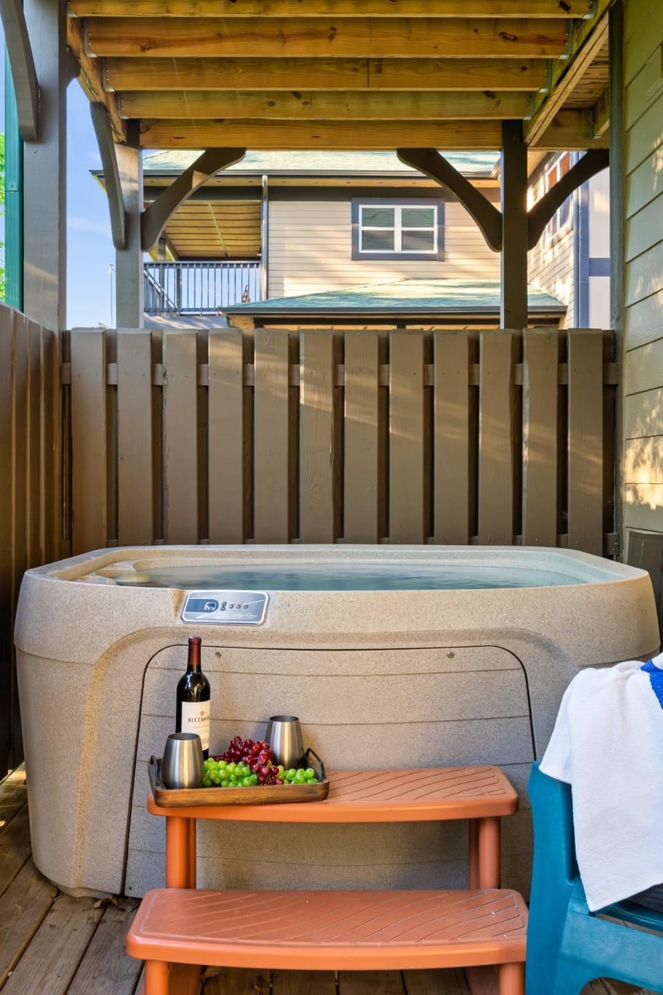 Patio, Hot Tub, Hot Tub