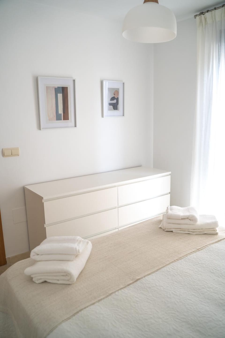 Bedroom, storage