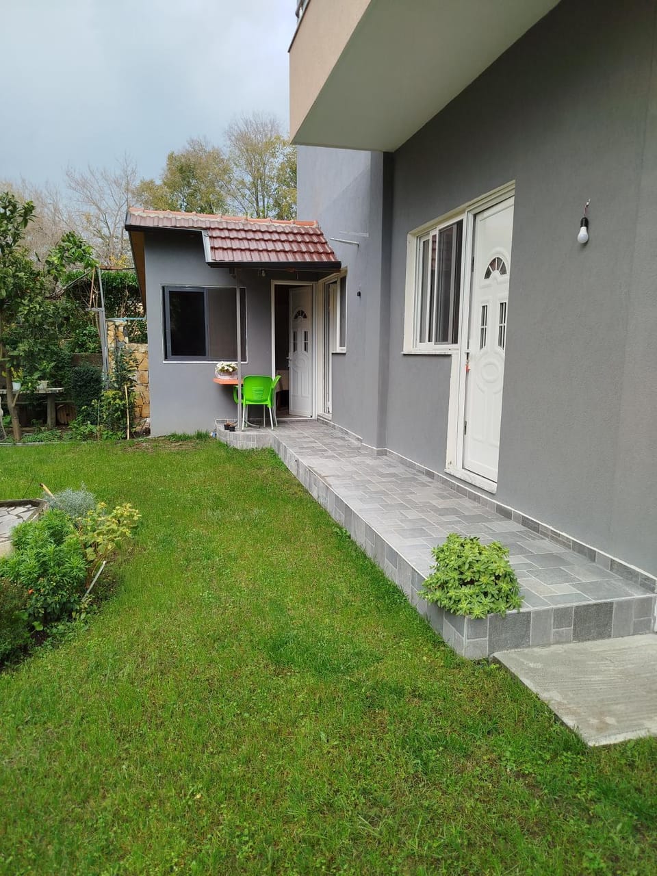 Property building, Garden view