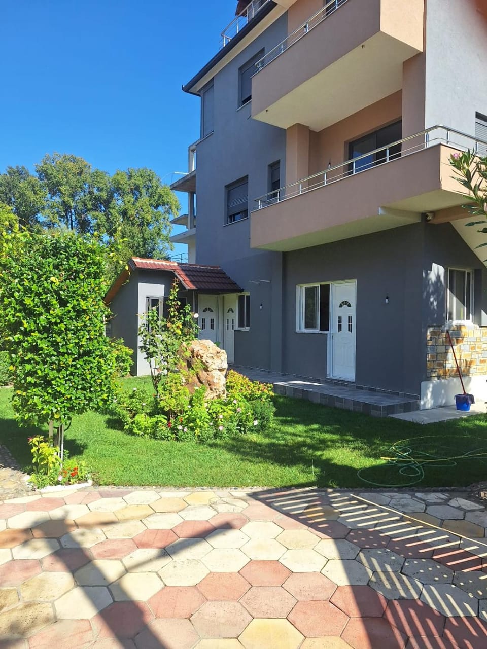 Property building, Garden, Garden view