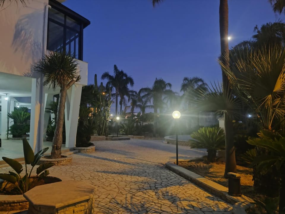 Blu Dea apartment & room Apartment in Torre Lapillo