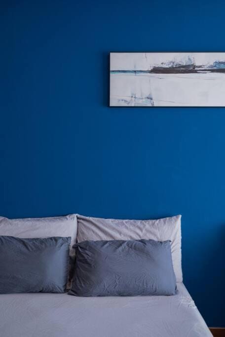 Bed, Decorative detail, Bedroom
