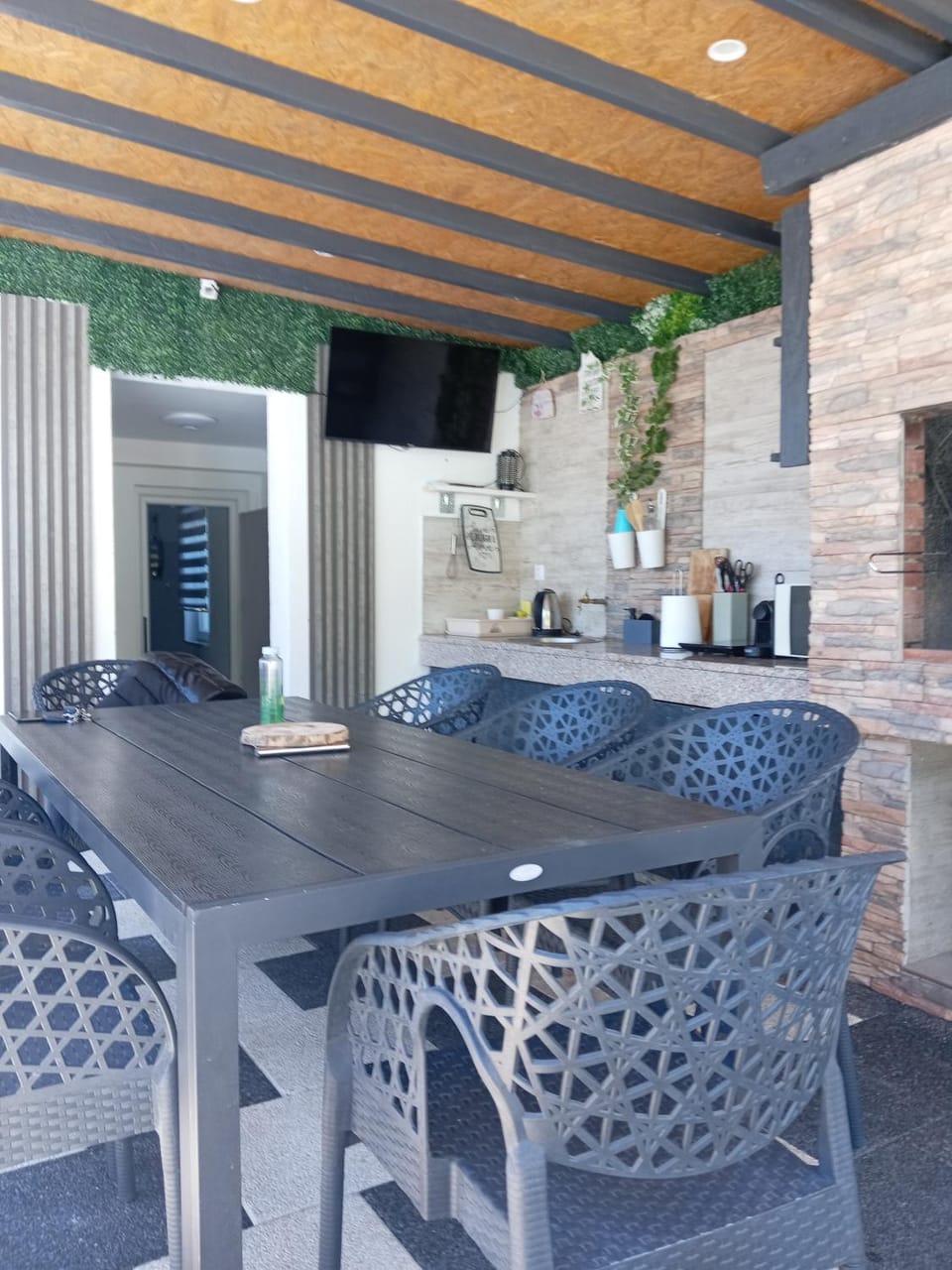 Holiday House White Hill Apartment in Lika-Senj County