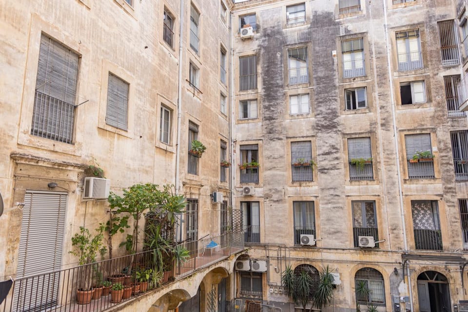 Inner courtyard view