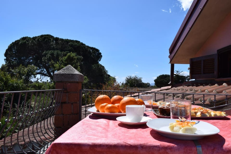 Arbatax, 200 metres from the beach: Apartment in villa with garden, 2 bedrooms Apartment in Sardinia