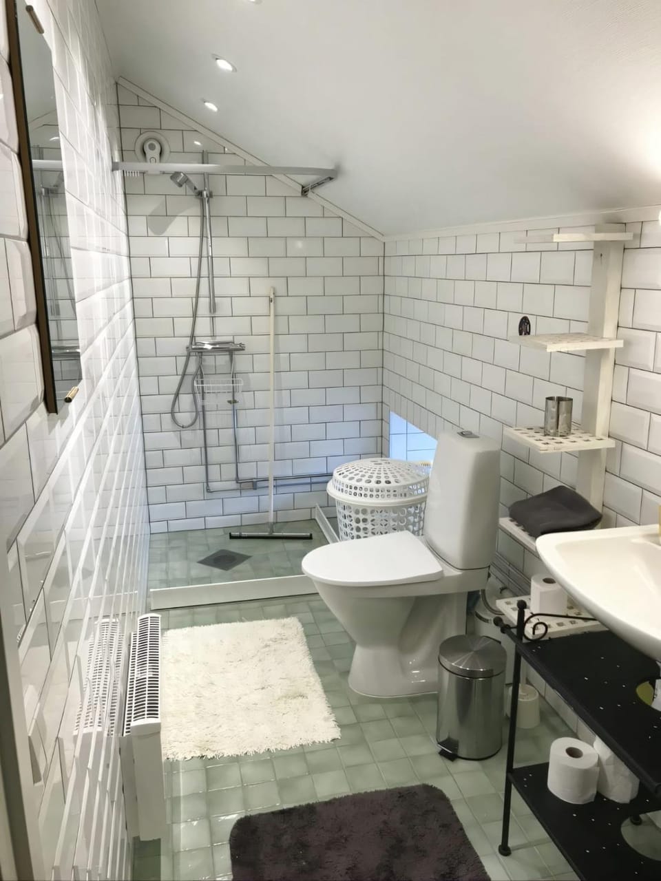 Shower, Staff, Bathroom