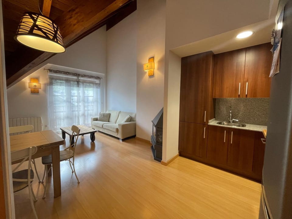 Kitchen or kitchenette, Living room, Dining area