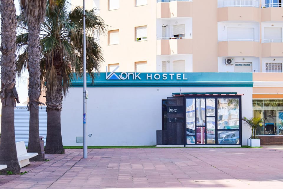Konk Hostel Bed and Breakfast in La Manga