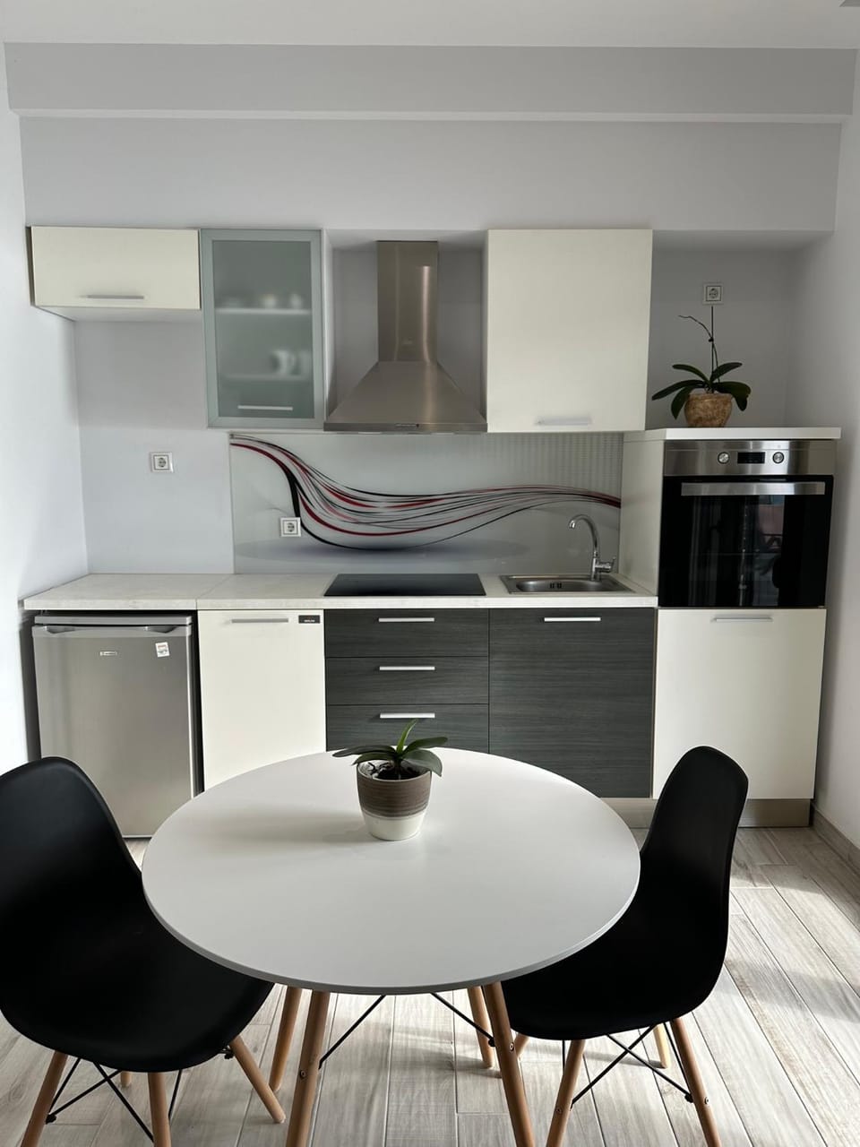 Kitchen or kitchenette, Living room, Dining area