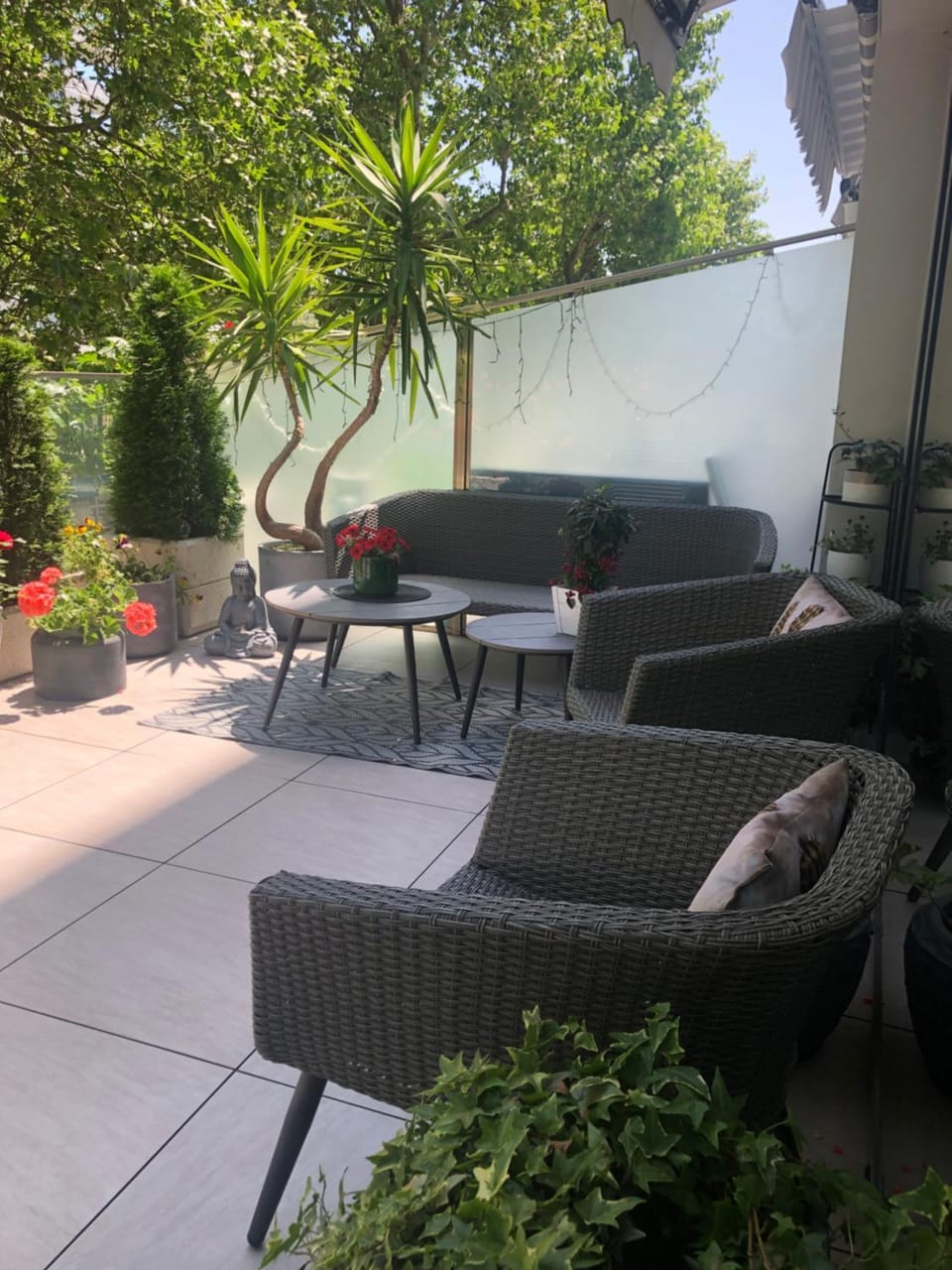 Seating area