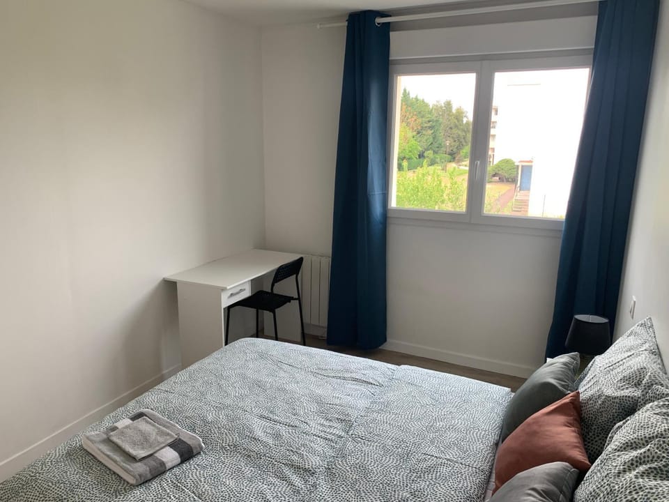 Bed, Bedroom