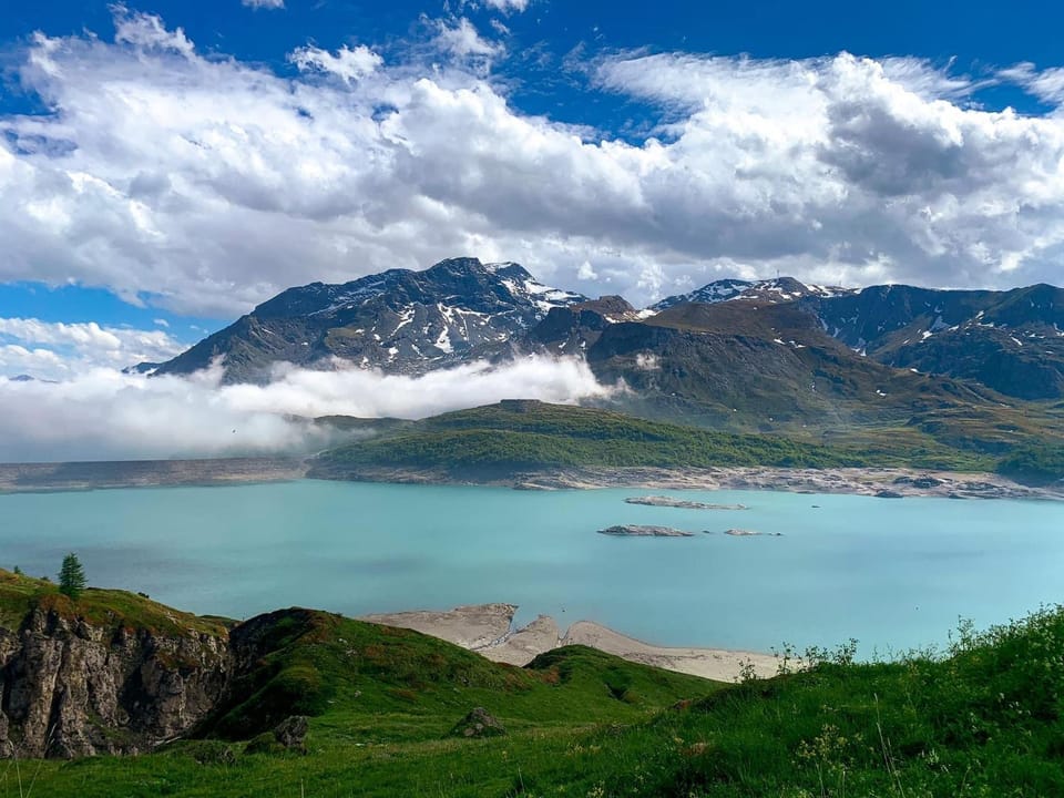 Natural landscape, Lake view