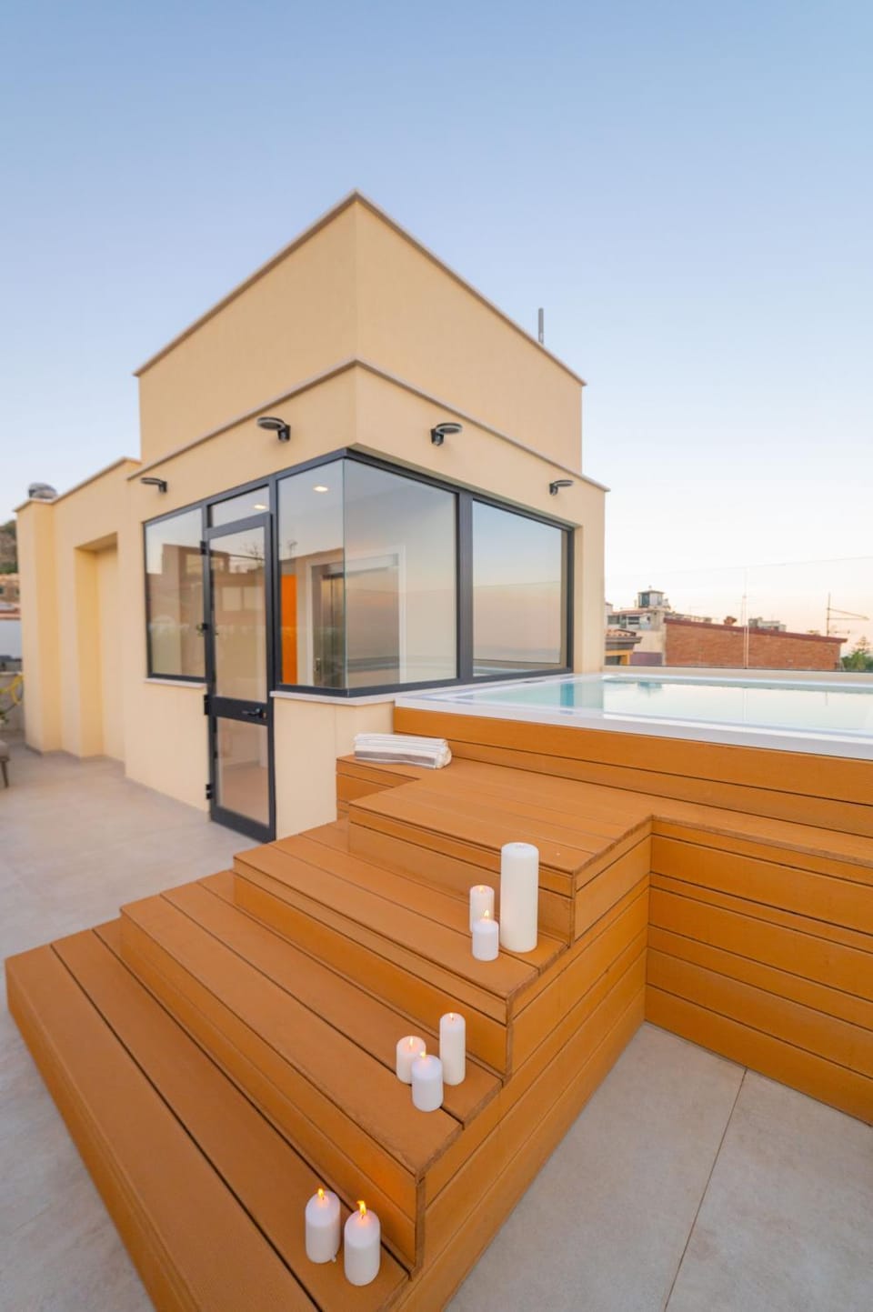 Balcony/Terrace, Swimming pool