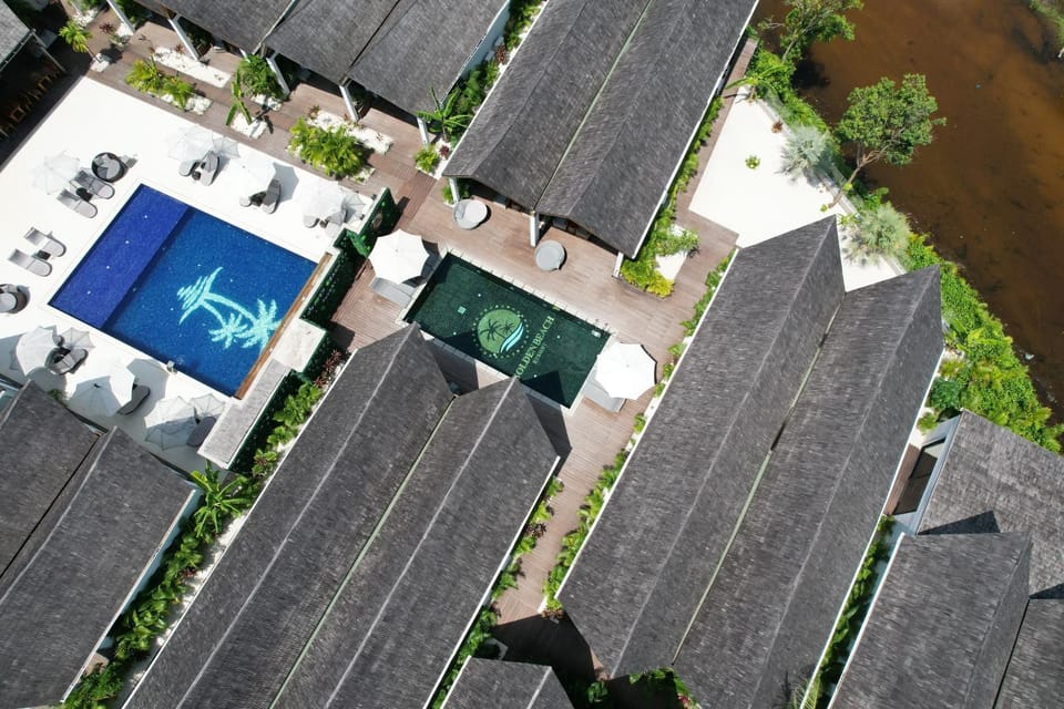 Property building, Pool view, Swimming pool