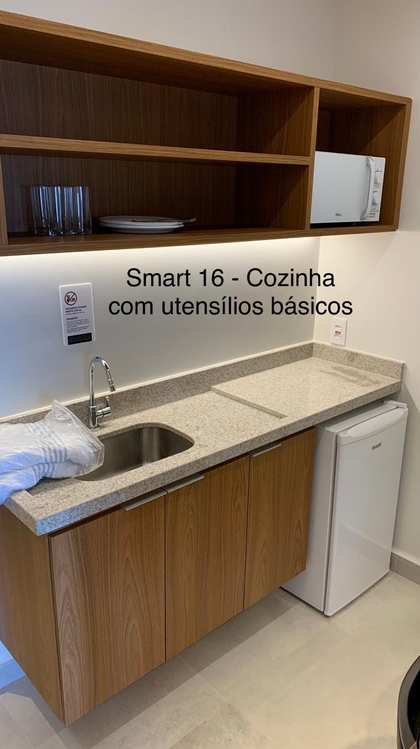 Kitchen or kitchenette, Communal kitchen