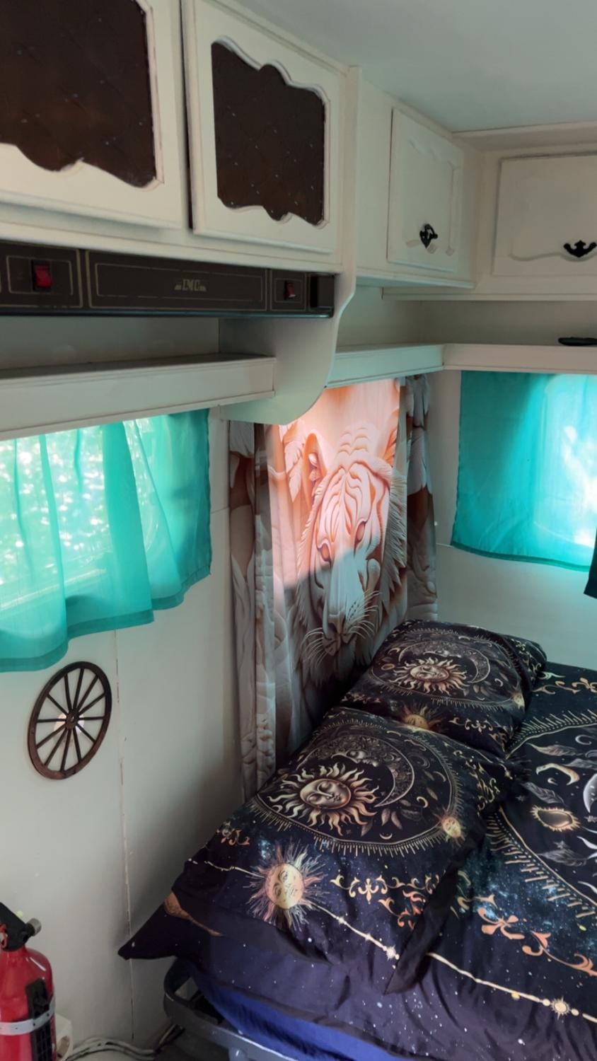 Roulotte individuelle dans le maquis Corse Country House in Corsica