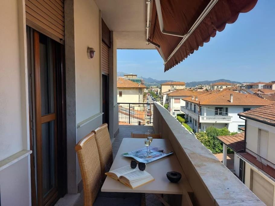 Balcony/Terrace, City view