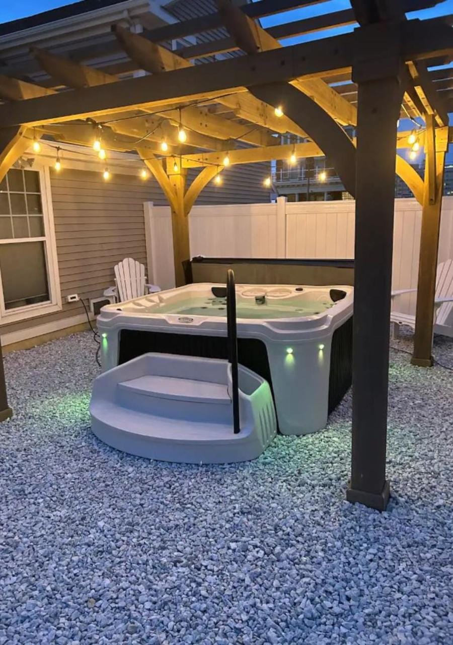 Hot Tub