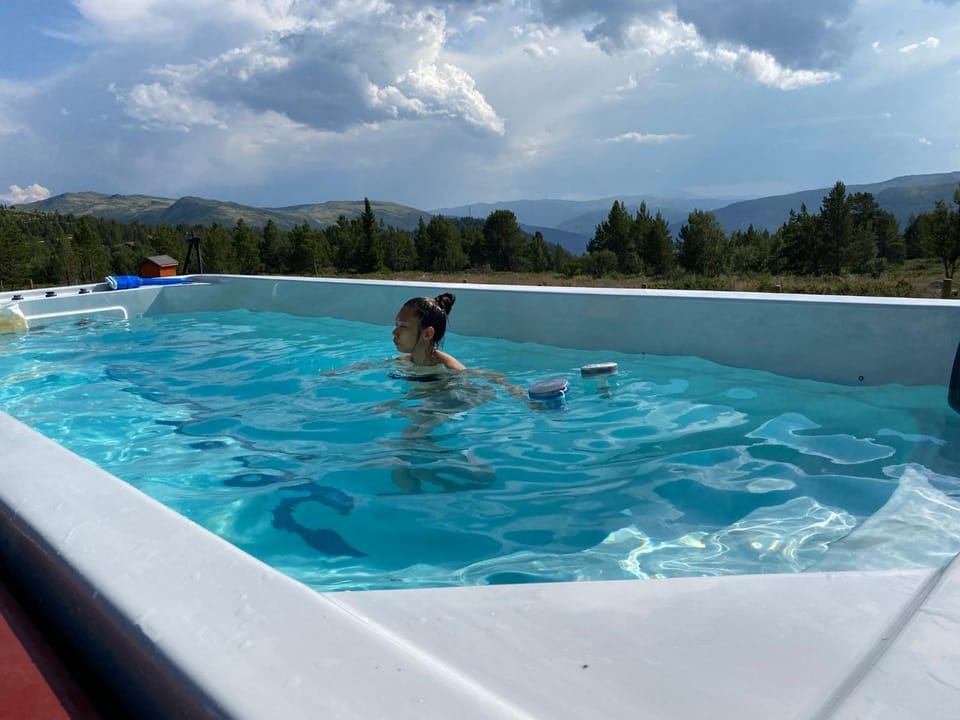 Swimming pool