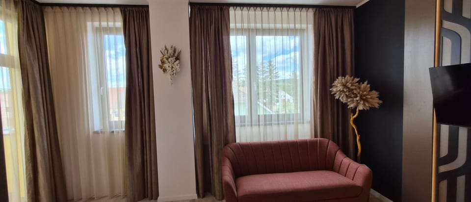 Flower Apartman Luxury Apartment in Romania