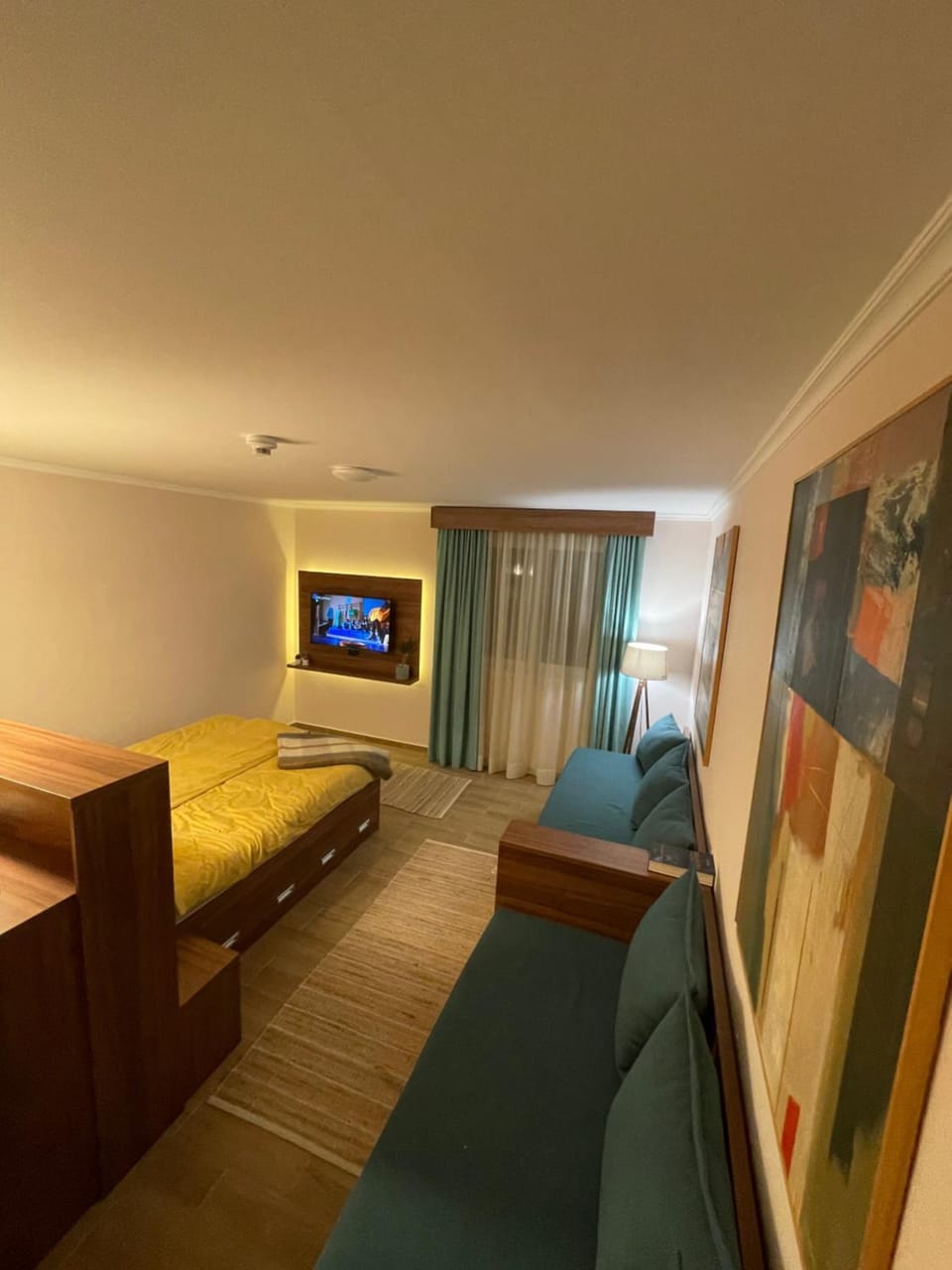 Communal lounge/ TV room, TV and multimedia, Living room, Photo of the whole room, Seating area