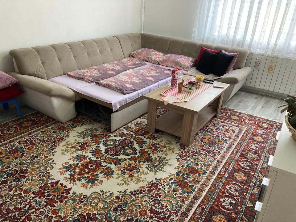 TV and multimedia, Living room, Bedroom