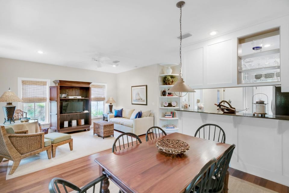 Magnolia Cottage House in Seacrest