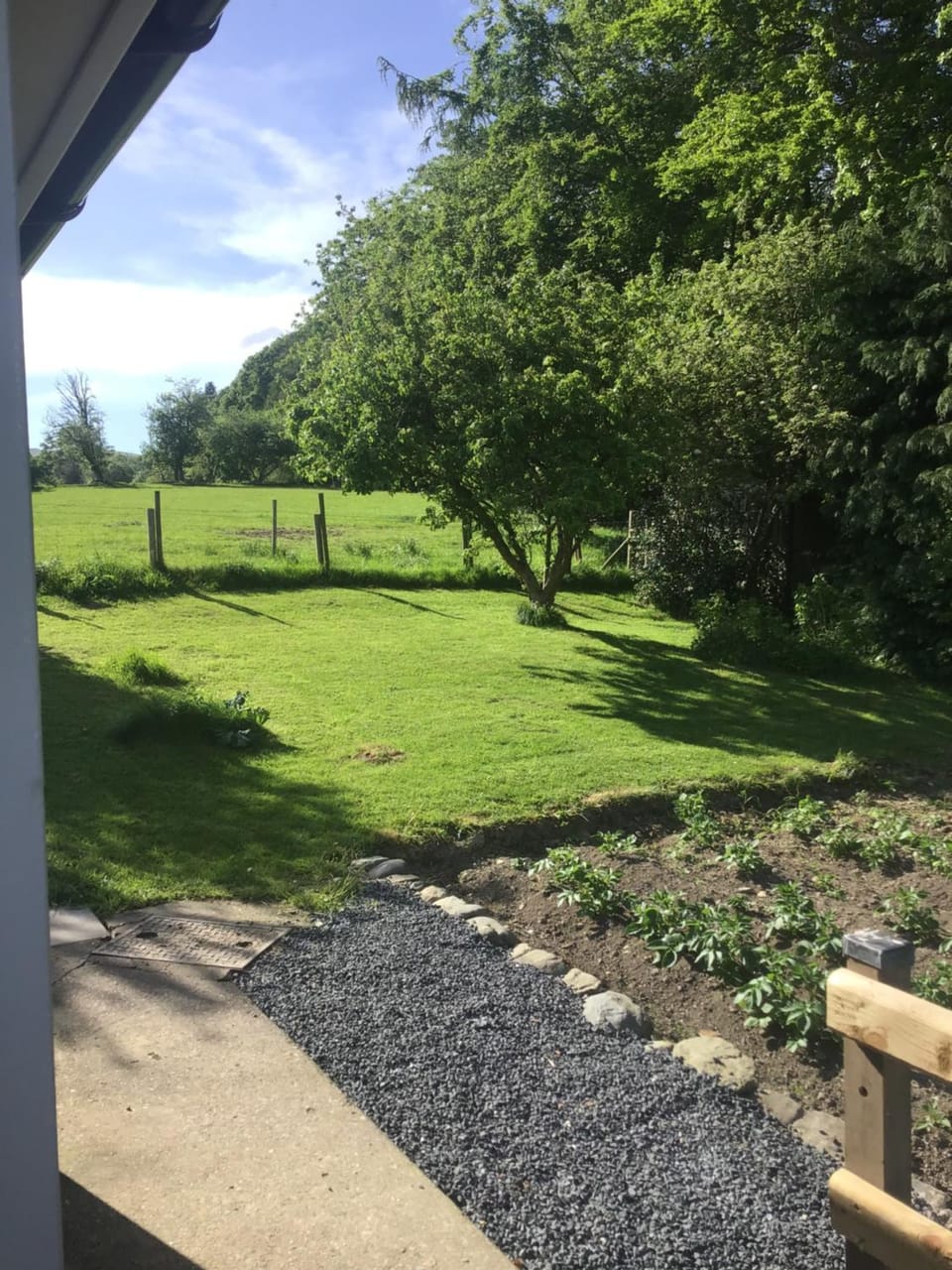 3 Bedroom Bungalow in Llanrhaeadr Ym Apartment in Wales