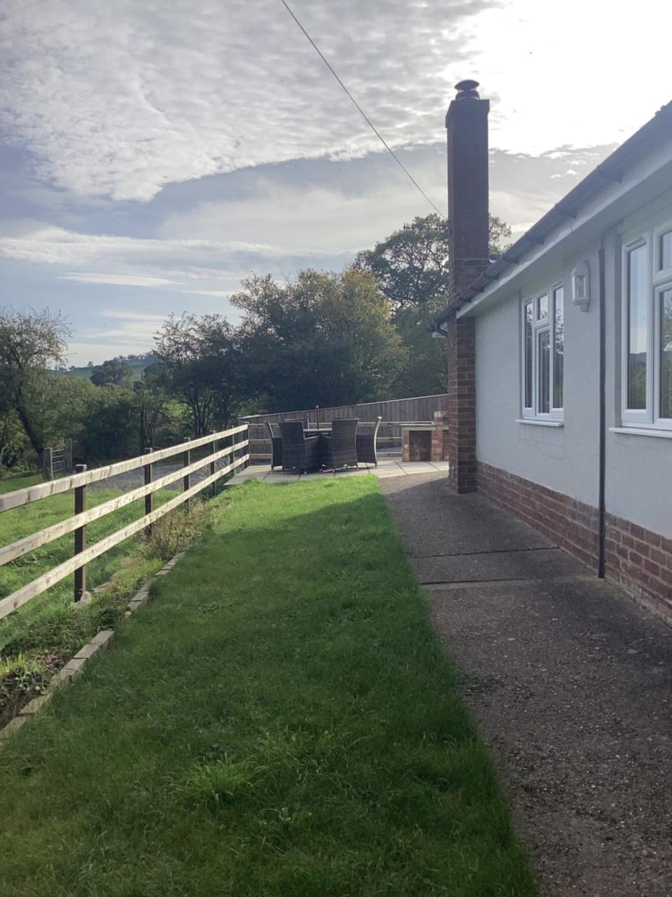 Property building, Day, Natural landscape, Garden, Garden view