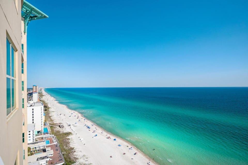 Aqua Resort 2103 House in Panama City Beach