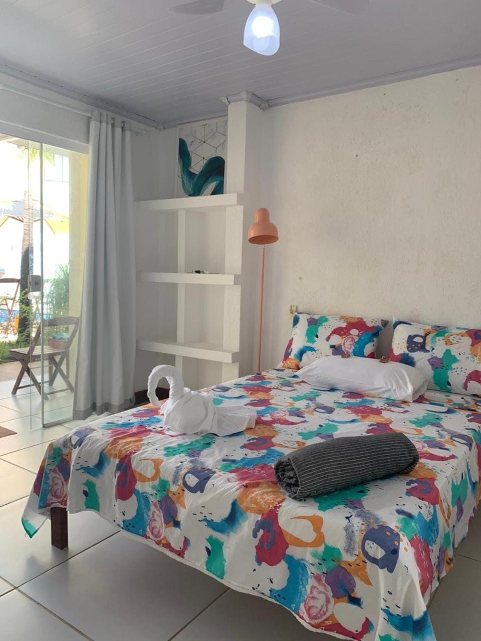 Bed, Photo of the whole room