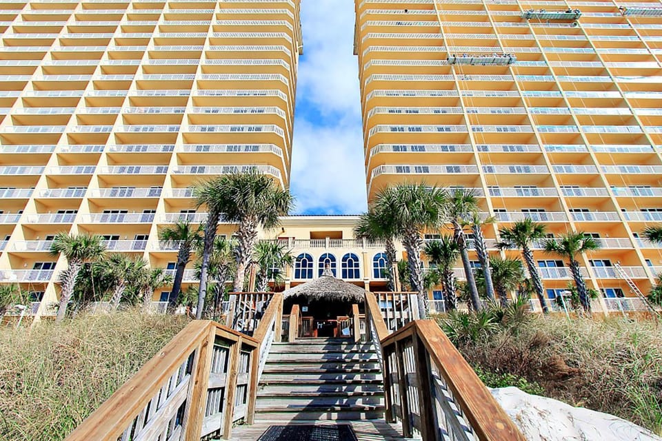 Calypso 3-406 - Paradise by the Pier House in Panama City Beach