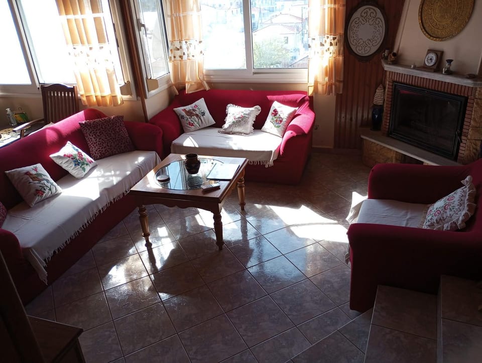 Georgia's House in Magnesia Prefecture, Greece