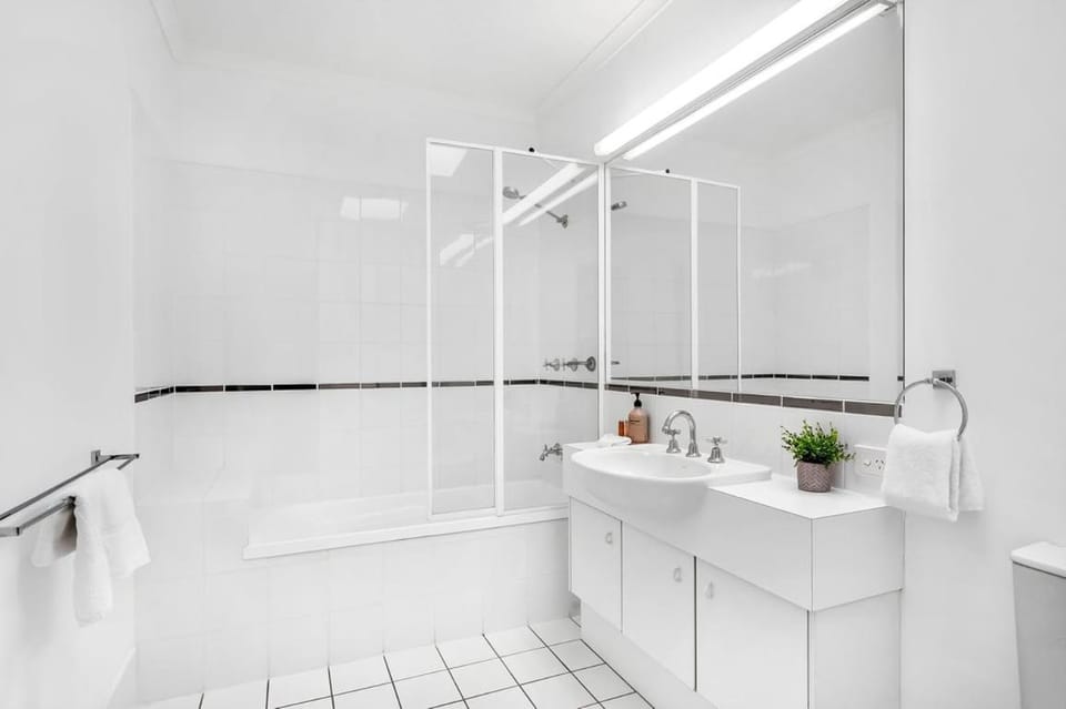 Shower, Bathroom, Bath