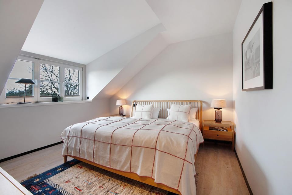 Property building, Living room, Bedroom