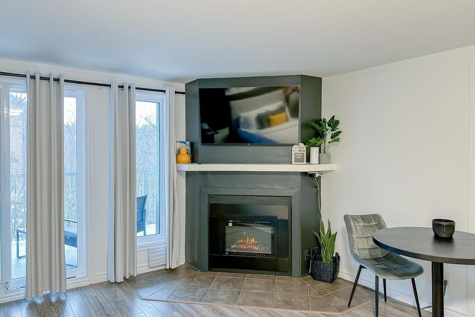 TV and multimedia, flat iron