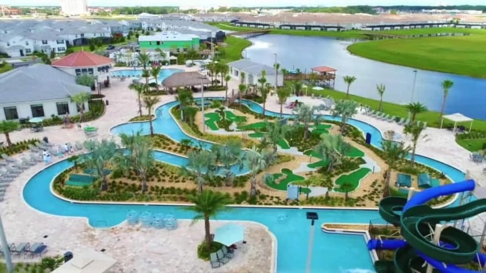 Natural landscape, Bird's eye view, Aqua park