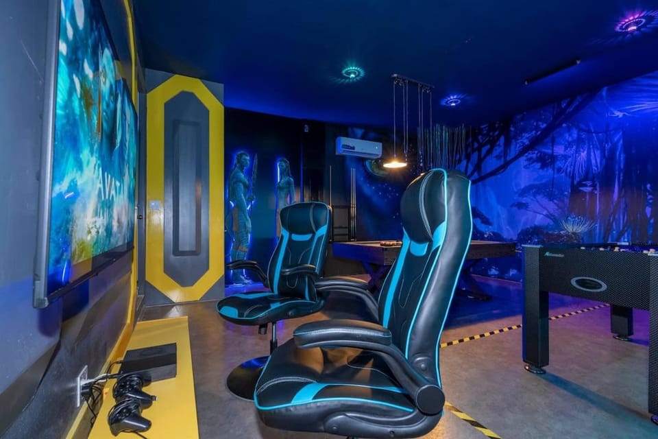 9012 FlowRider Surf Clubhouse Magical Home with game room inside House in Four Corners