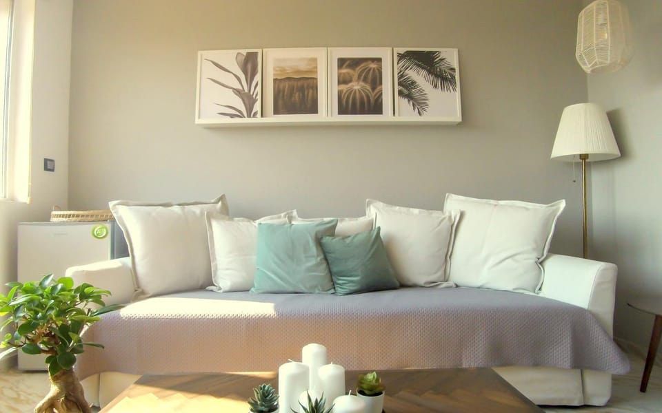 Decorative detail, Seating area