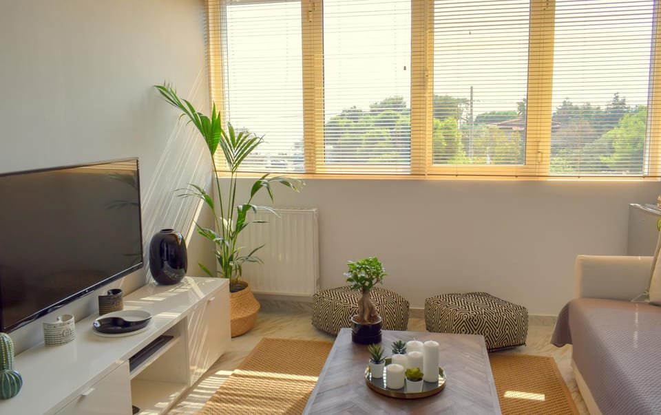 TV and multimedia, Seating area