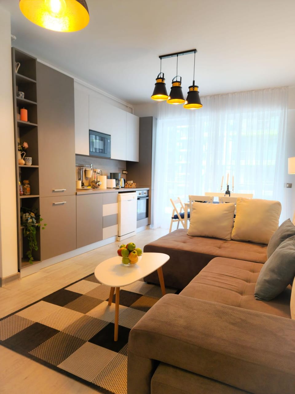 Living room, Seating area, Dining area